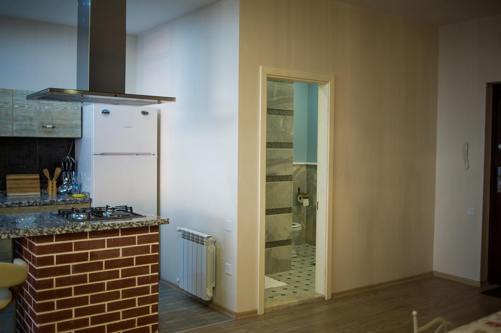 Apartment On Takaishvili Batumi Exterior photo