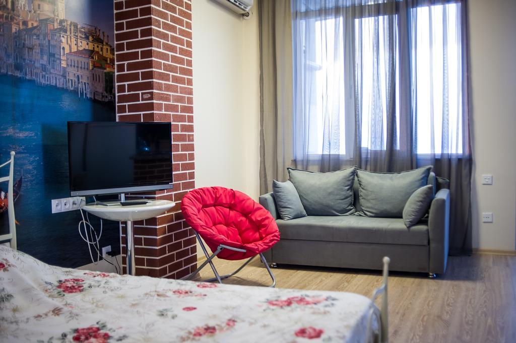 Apartment On Takaishvili Batumi Exterior photo